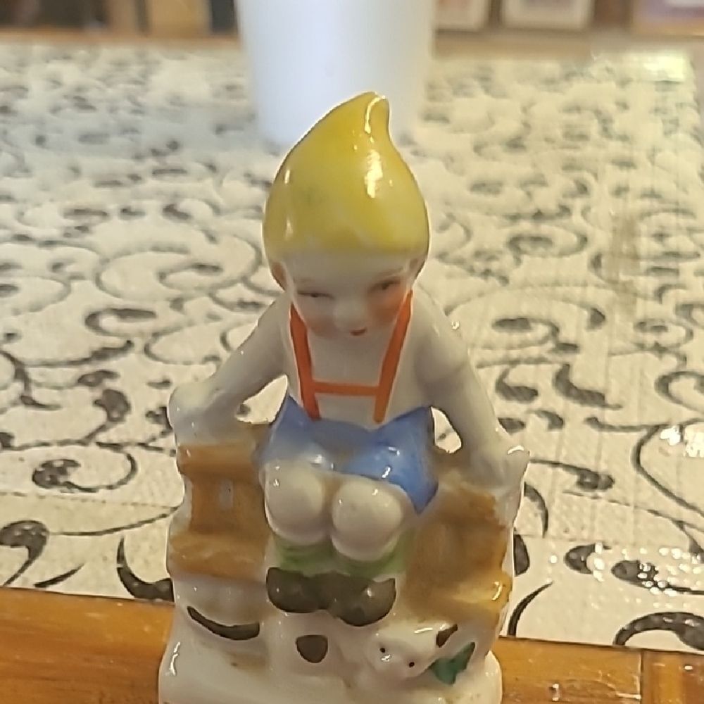 Vintage Occupied JapanFigurine.